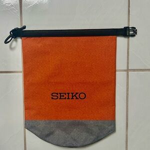 Seiko Dry Bag Suitable for all water sports and activities Orange & Gray 11”x14”